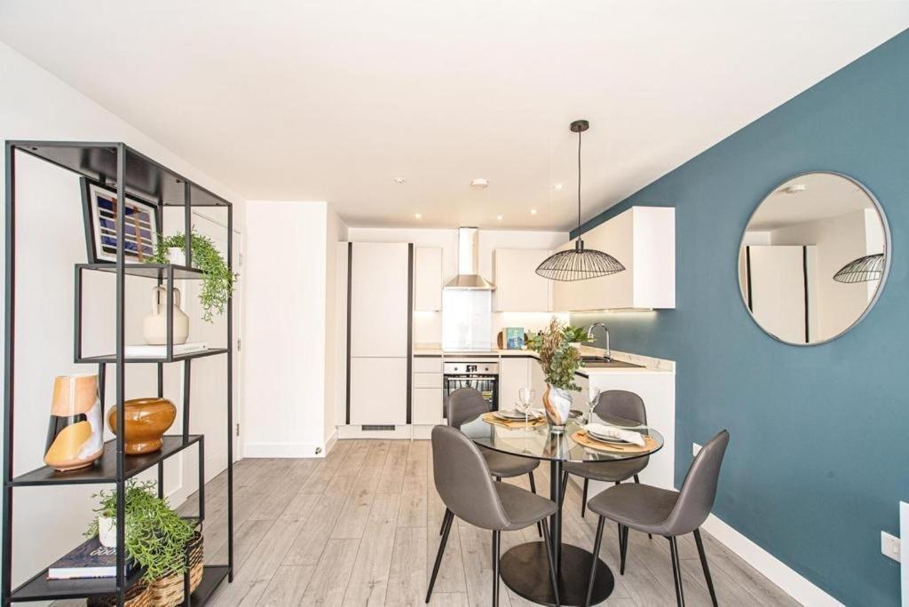 Hemel Apartments- Elite Escape Appartement
